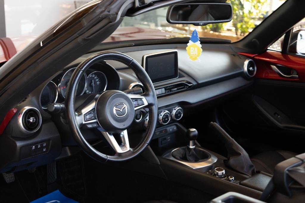 Mazda-MX-5-20-Skyactiv-G160-Revolution-TOP-I-ELOOP-19