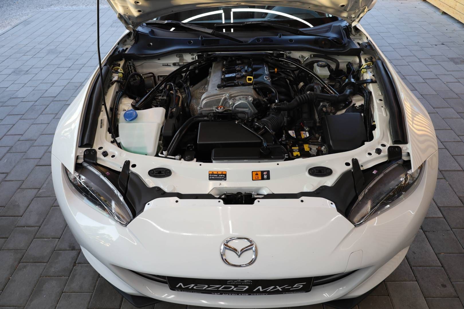 Mazda-MX-5-20-Skyactiv-G160-Revolution-69