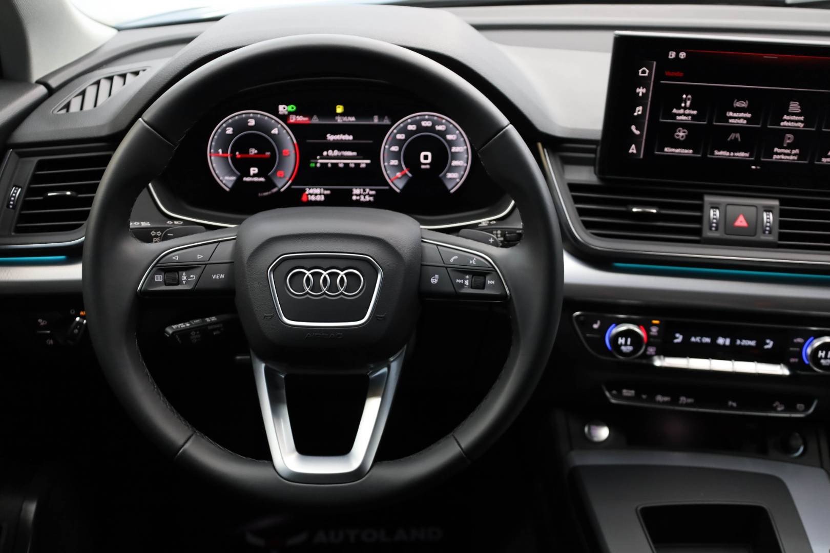 Audi-Q5-Sportback-40-20-TDI-mHEV-S-line-quattro-S-tronic-21