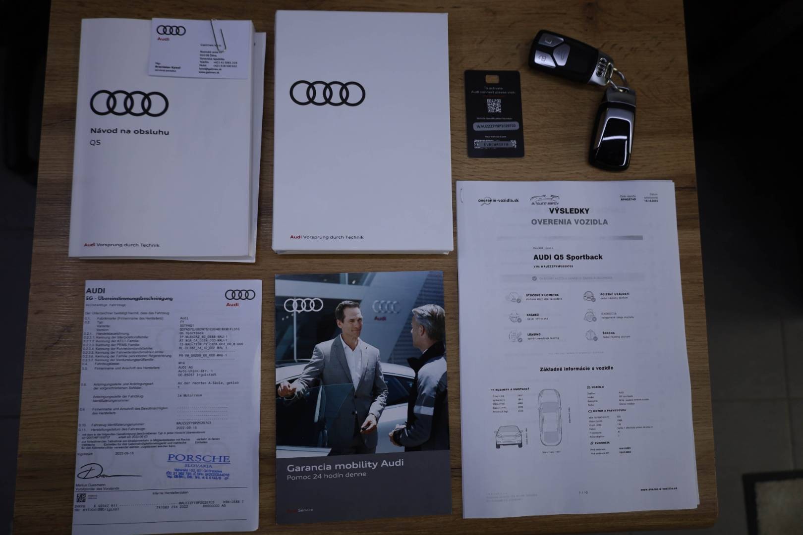 Audi-Q5-Sportback-40-20-TDI-mHEV-S-line-quattro-S-tronic-90