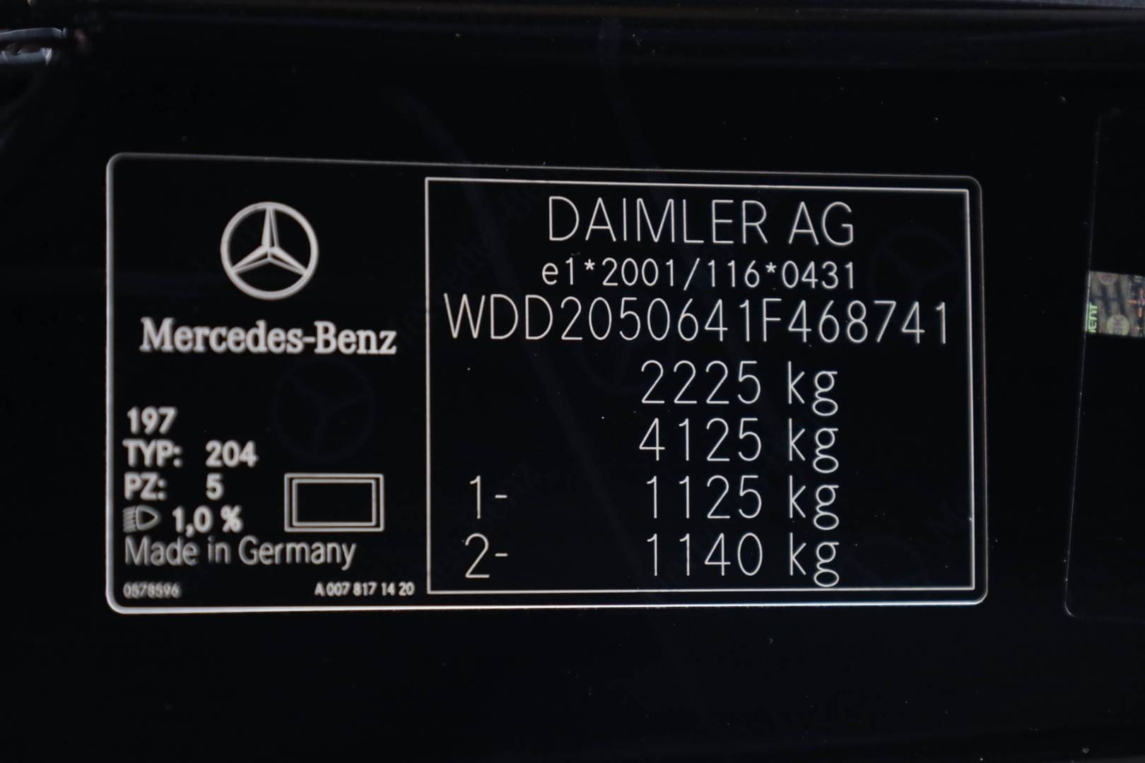 Mercedes-Benz-C-trieda-Sedan-Mercedes-AMG-43-4MATIC-AT-76