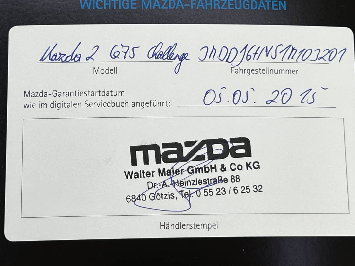 Mazda-2-15-Skyactiv-G75-Emotion-63