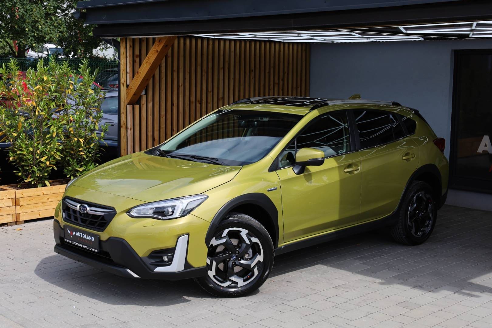 Subaru-XV-20i-e-Boxer-MHEV-Premium-AWD-2