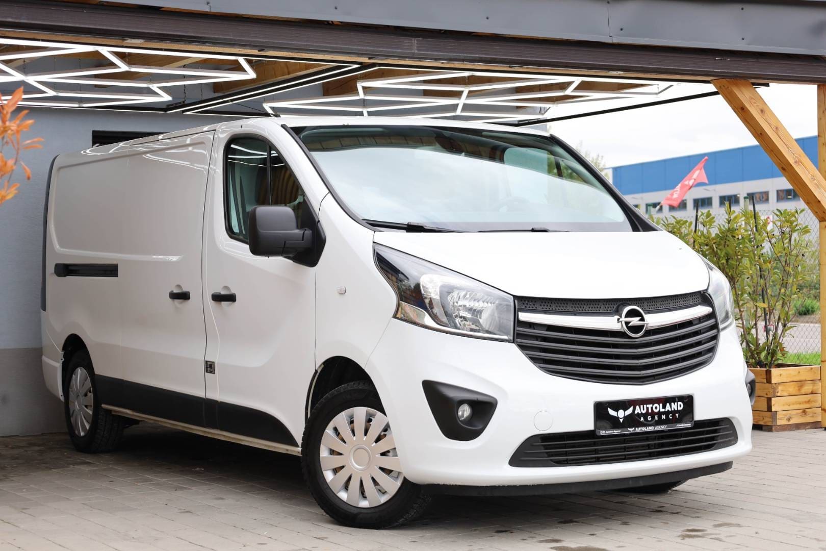 Opel-Vivaro-Van-16-BiTurbo-CDTI-125-L2H1-SS-29-Business-5