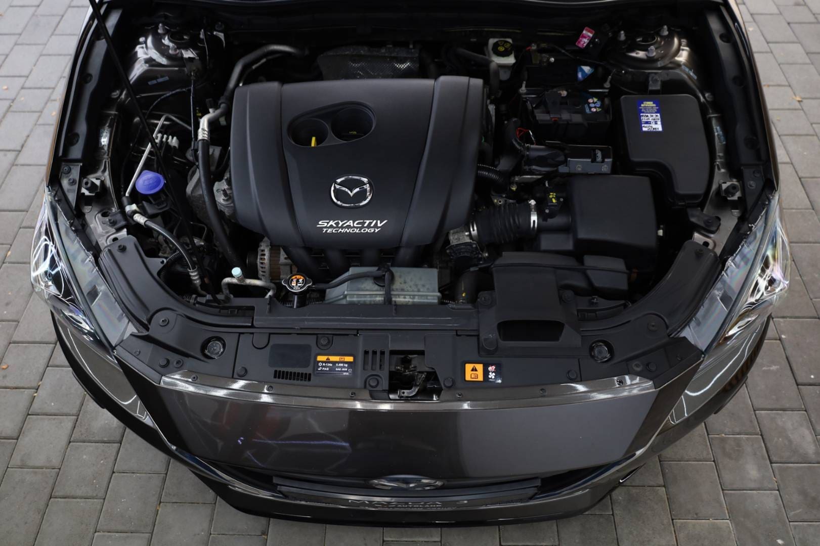 Mazda-3-20-Skyactiv-G120-Attraction-Sport-Paket-44