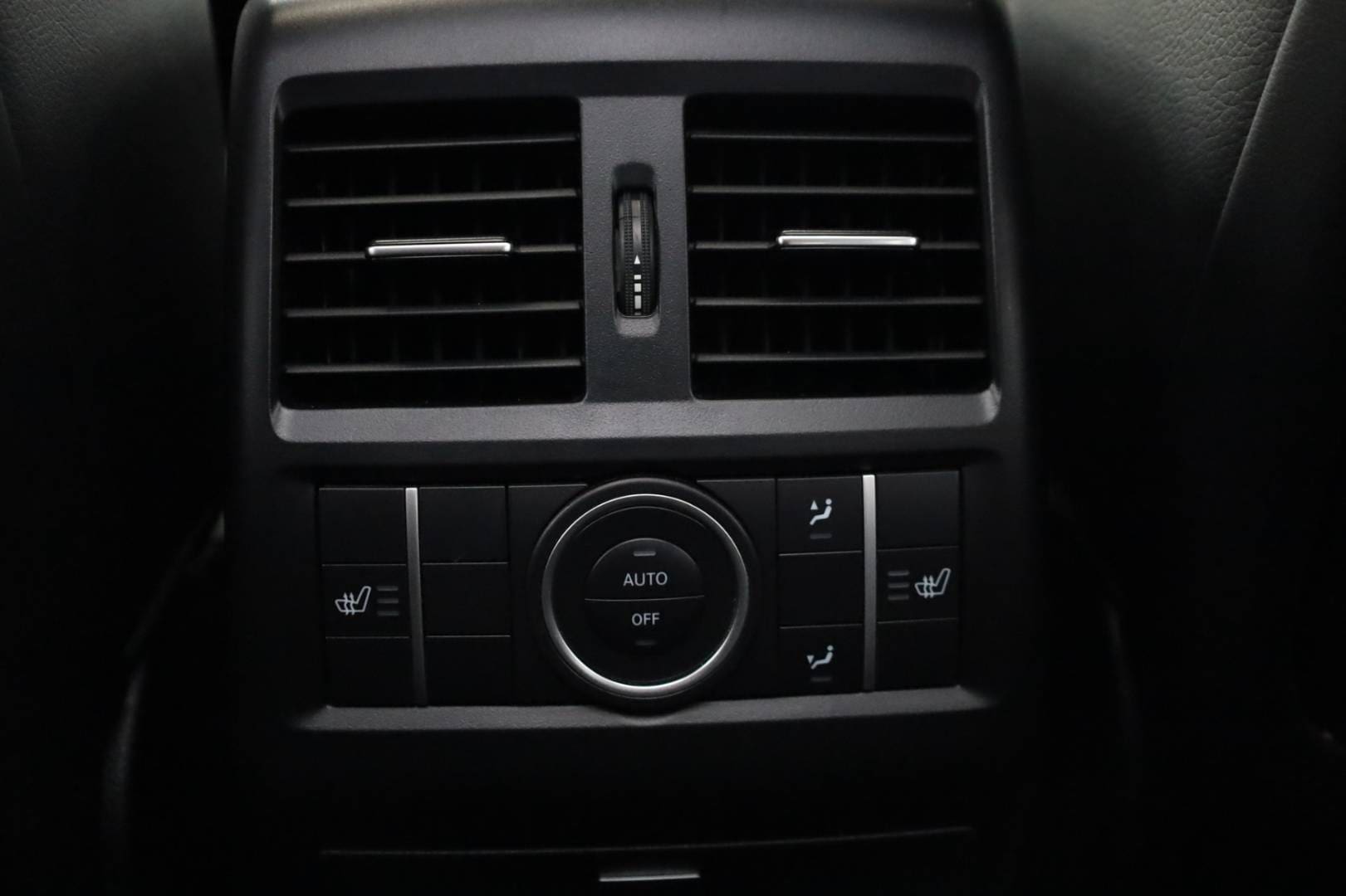 Mercedes-Benz-GLE-SUV-350d-4matic-AT-54