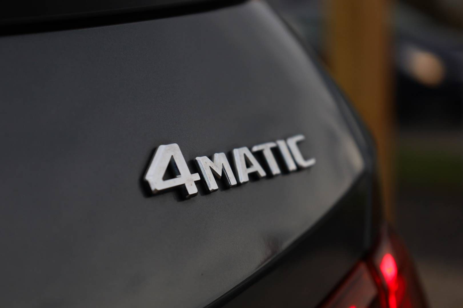 Mercedes-Benz-GLE-SUV-350d-4matic-AT-74
