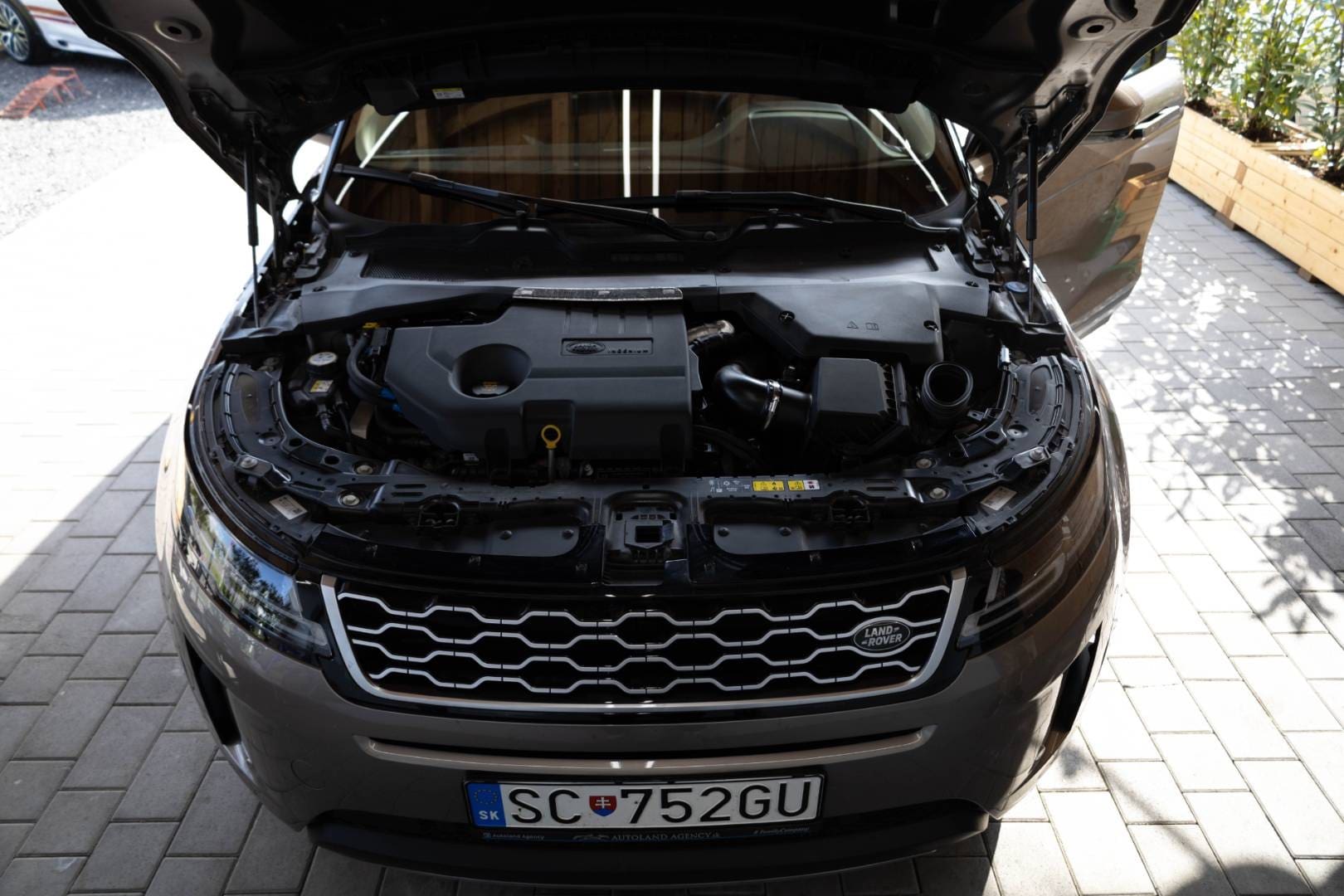 Land-Rover-Range-Rover-Evoque-20D-I4-D165-MHEV-SE-AWD-AT-73