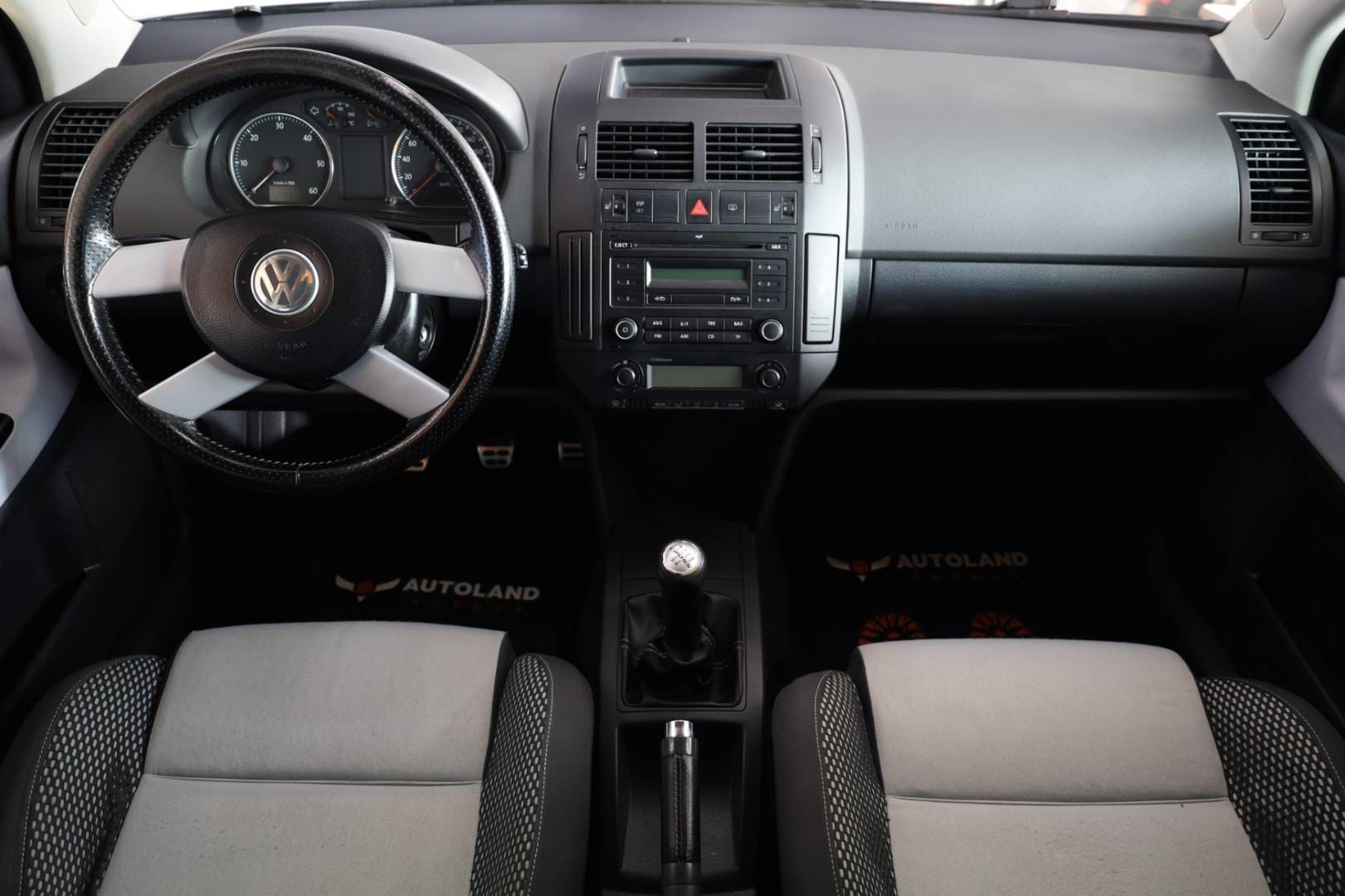 Volkswagen-Polo-14-TDI-Cross-17