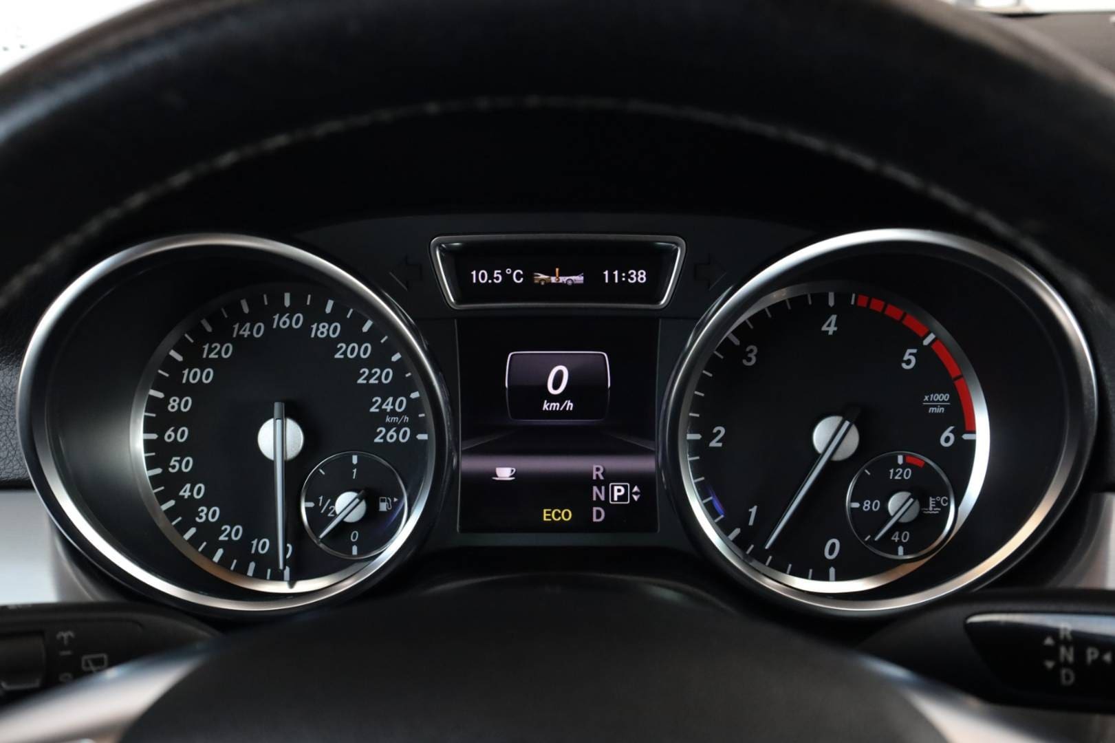 Mercedes-Benz-M-trieda-350-BlueTEC-4matic-29