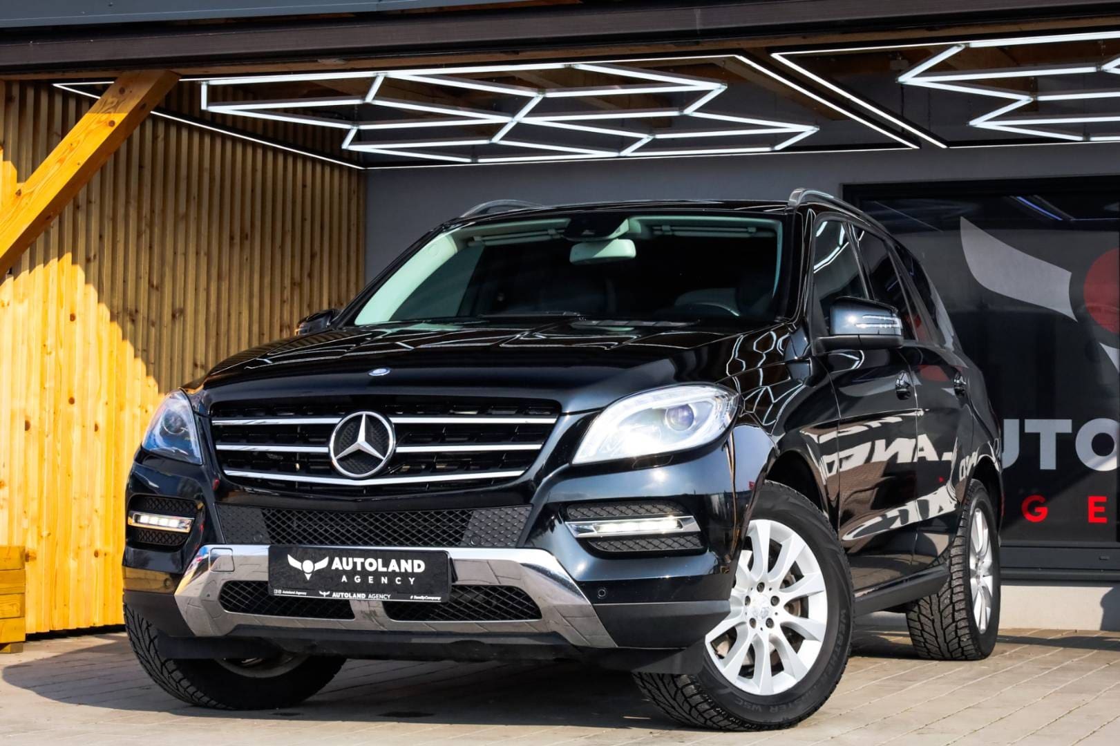 Mercedes-Benz-M-trieda-350-BlueTEC-4matic