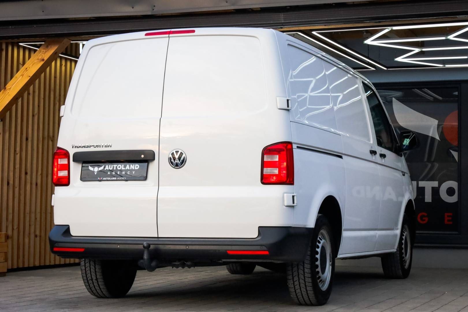 Volkswagen-T6-Transporter-20-TDI-DSG-Comfortline-L1H1-7