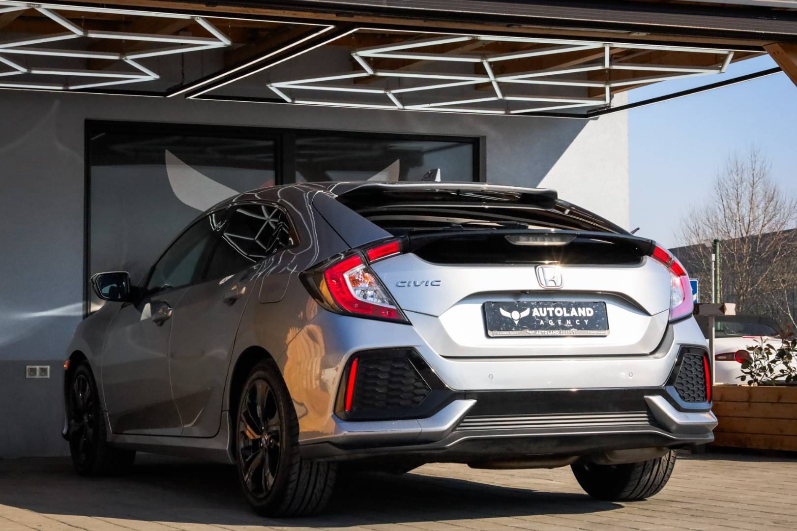 Honda-Civic-10-DOHC-VTEC-Turbo-Elegance-11