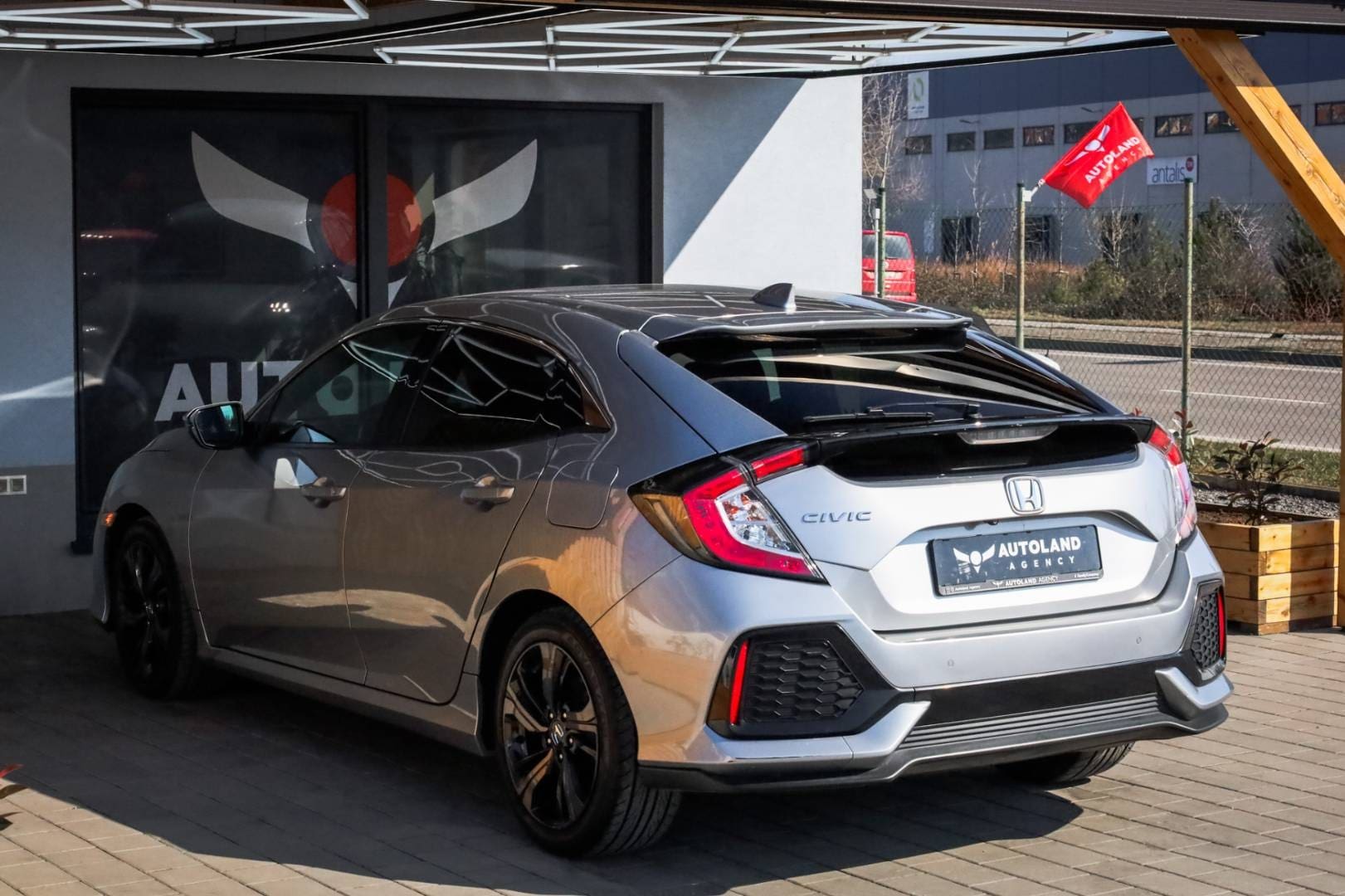 Honda-Civic-10-DOHC-VTEC-Turbo-Elegance-13