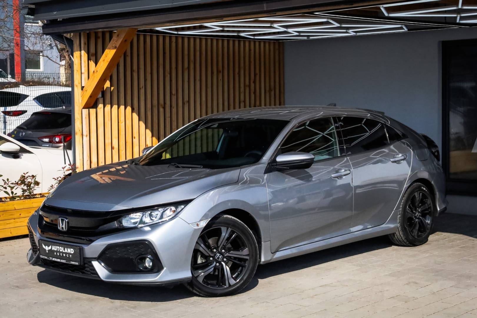 Honda-Civic-10-DOHC-VTEC-Turbo-Elegance-2