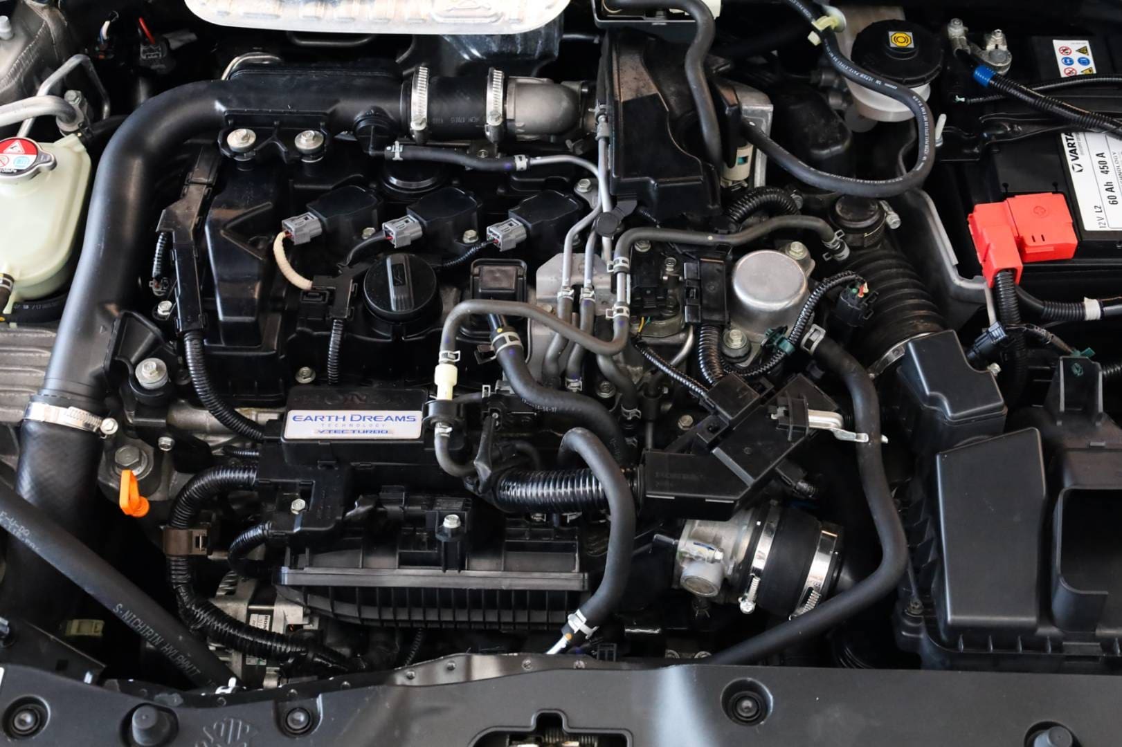 Honda-Civic-10-DOHC-VTEC-Turbo-Elegance-52