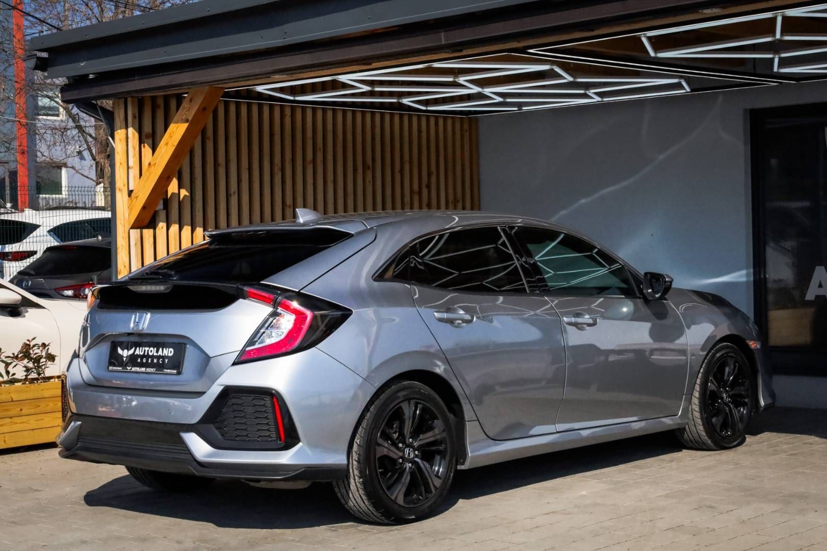 Honda-Civic-10-DOHC-VTEC-Turbo-Elegance-8