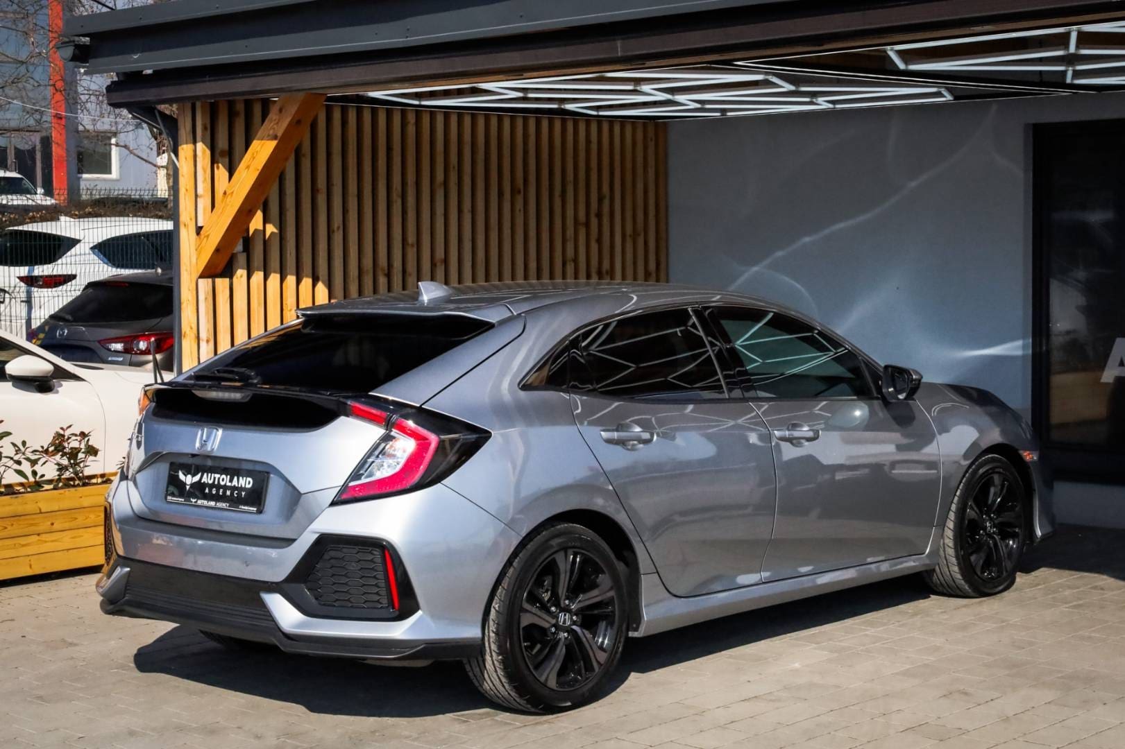 Honda-Civic-10-DOHC-VTEC-Turbo-Elegance-9