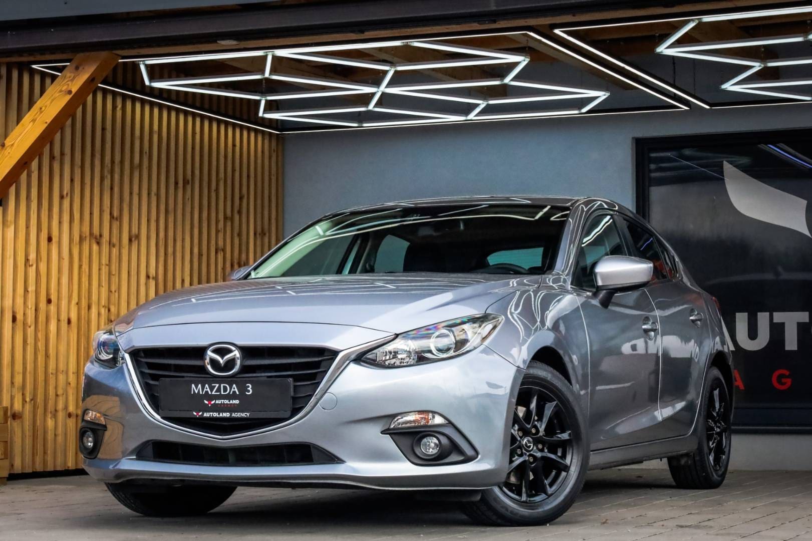 Mazda-3-20-Skyactiv-G120-Challenge-AT