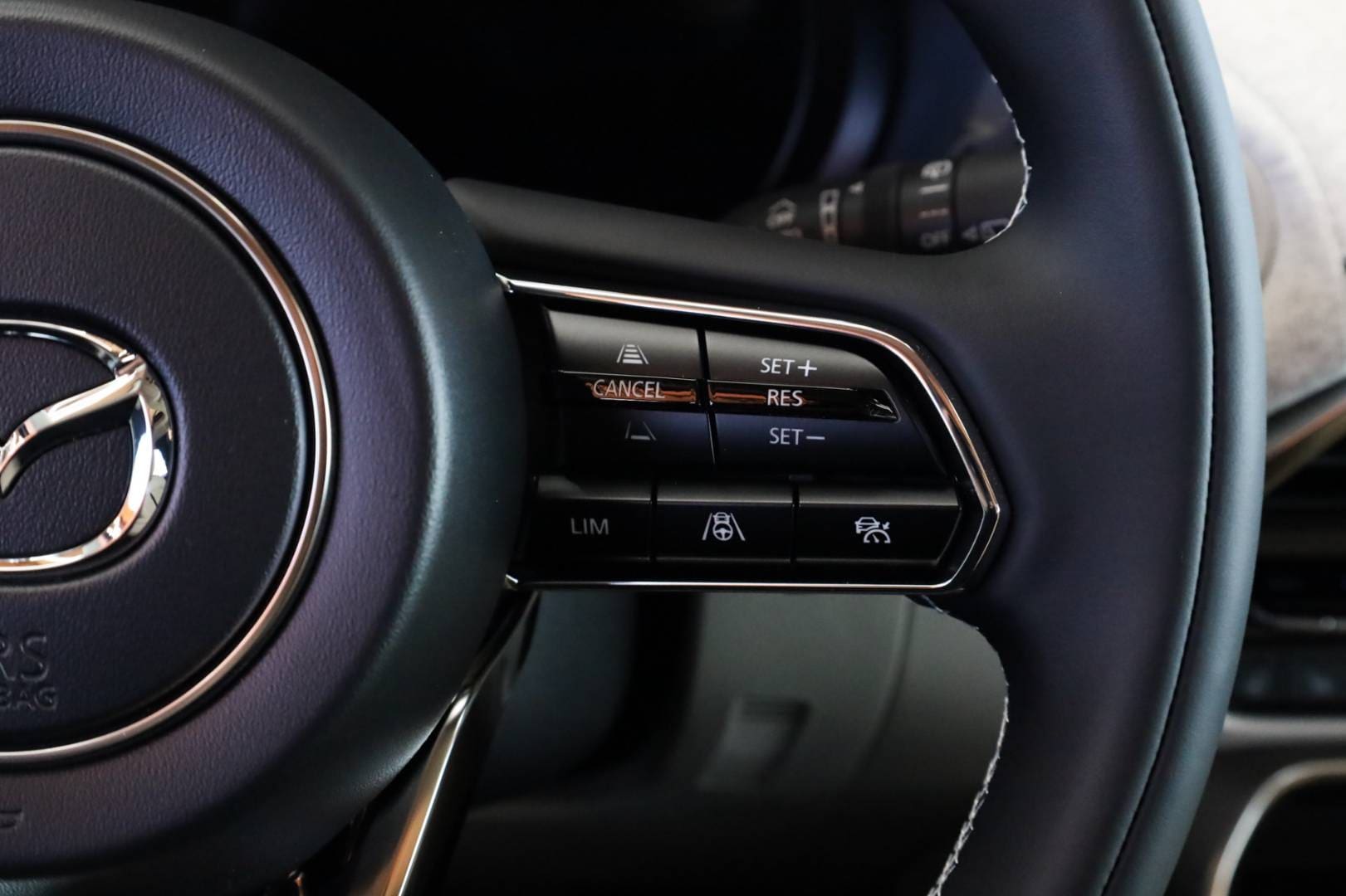 Mazda-CX-60-33-e-Skyactiv-D254-mHEV-Takumi-AWD-AT-26