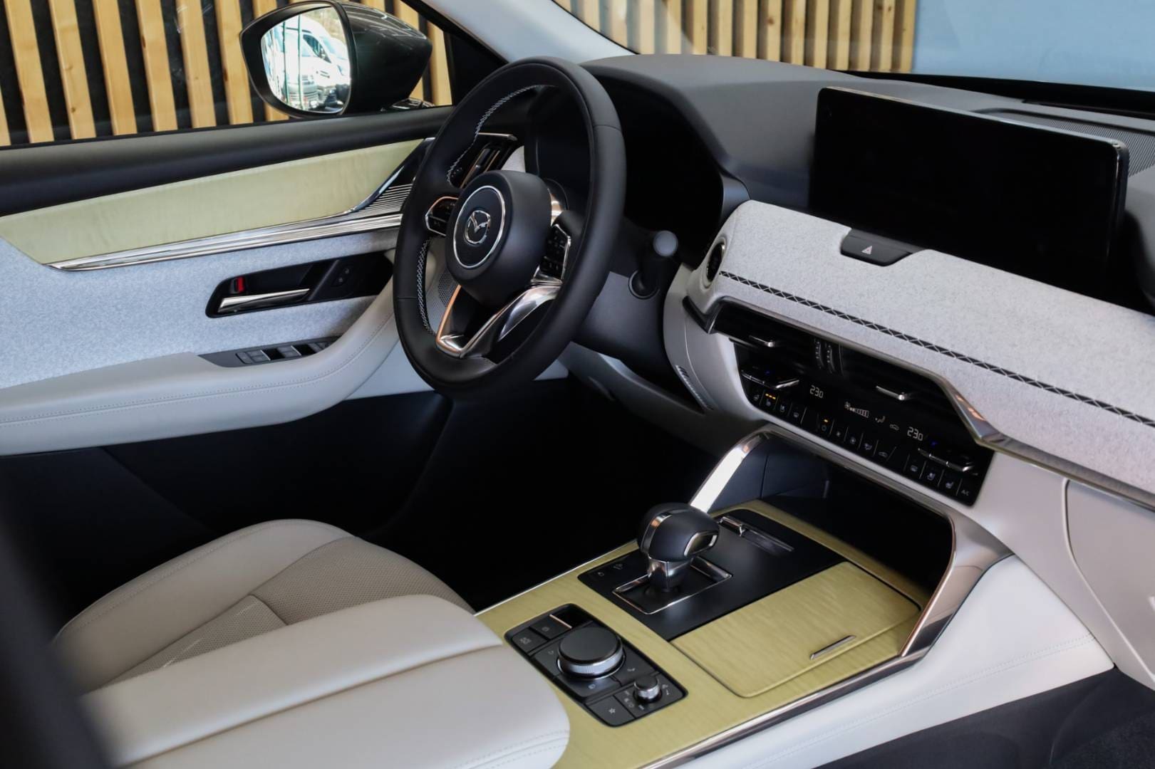 Mazda-CX-60-33-e-Skyactiv-D254-mHEV-Takumi-AWD-AT-60