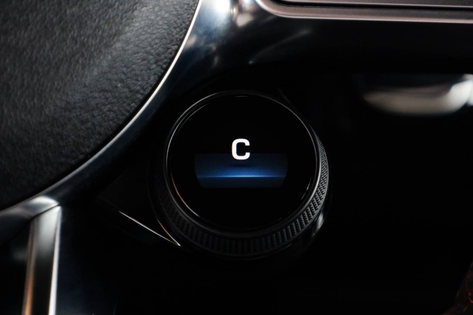 Mercedes-Benz-CLA-Shooting-Brake-AMG-45-S-4MATICAT-24