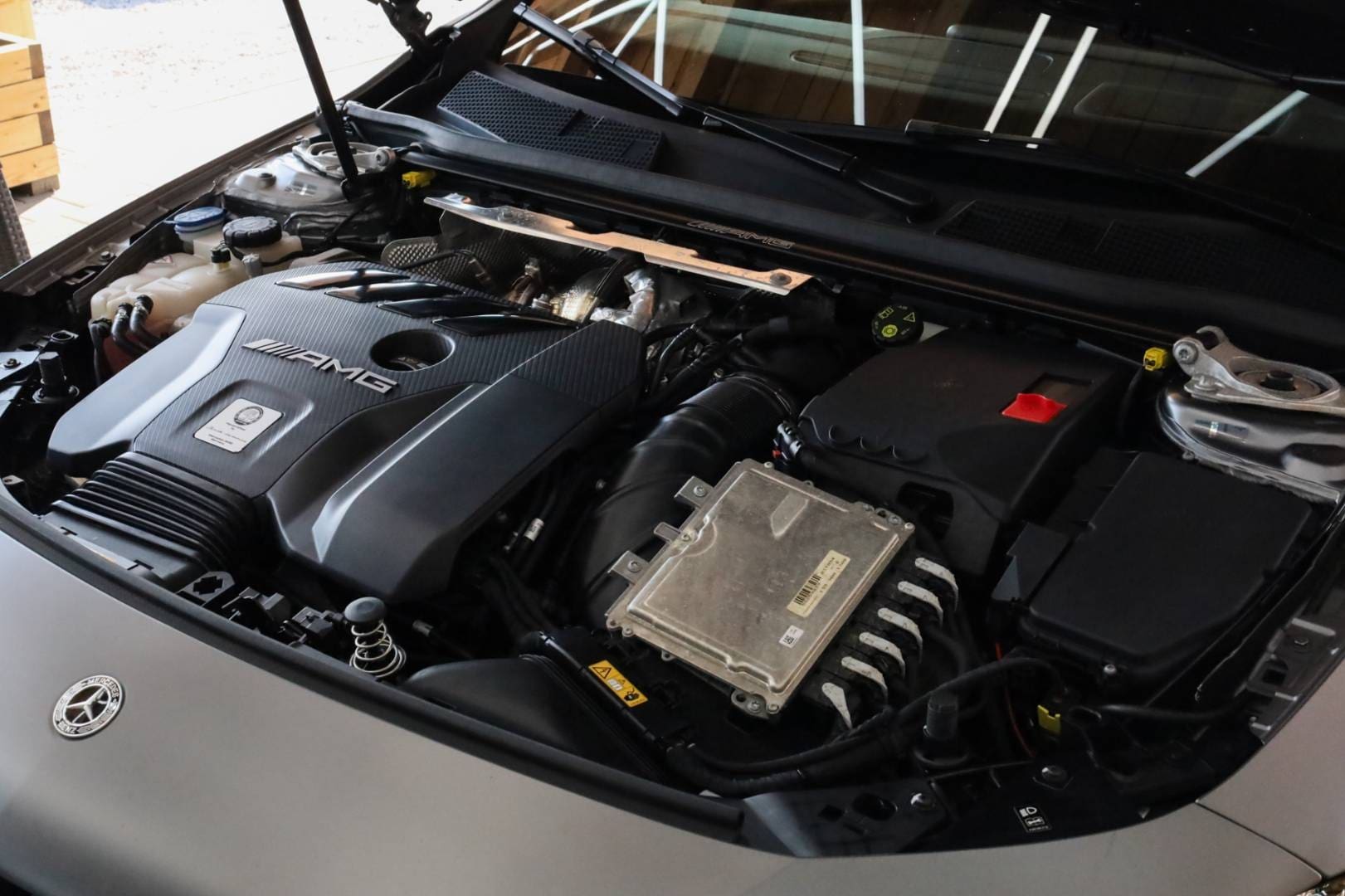 Mercedes-Benz-CLA-Shooting-Brake-AMG-45-S-4MATICAT-62