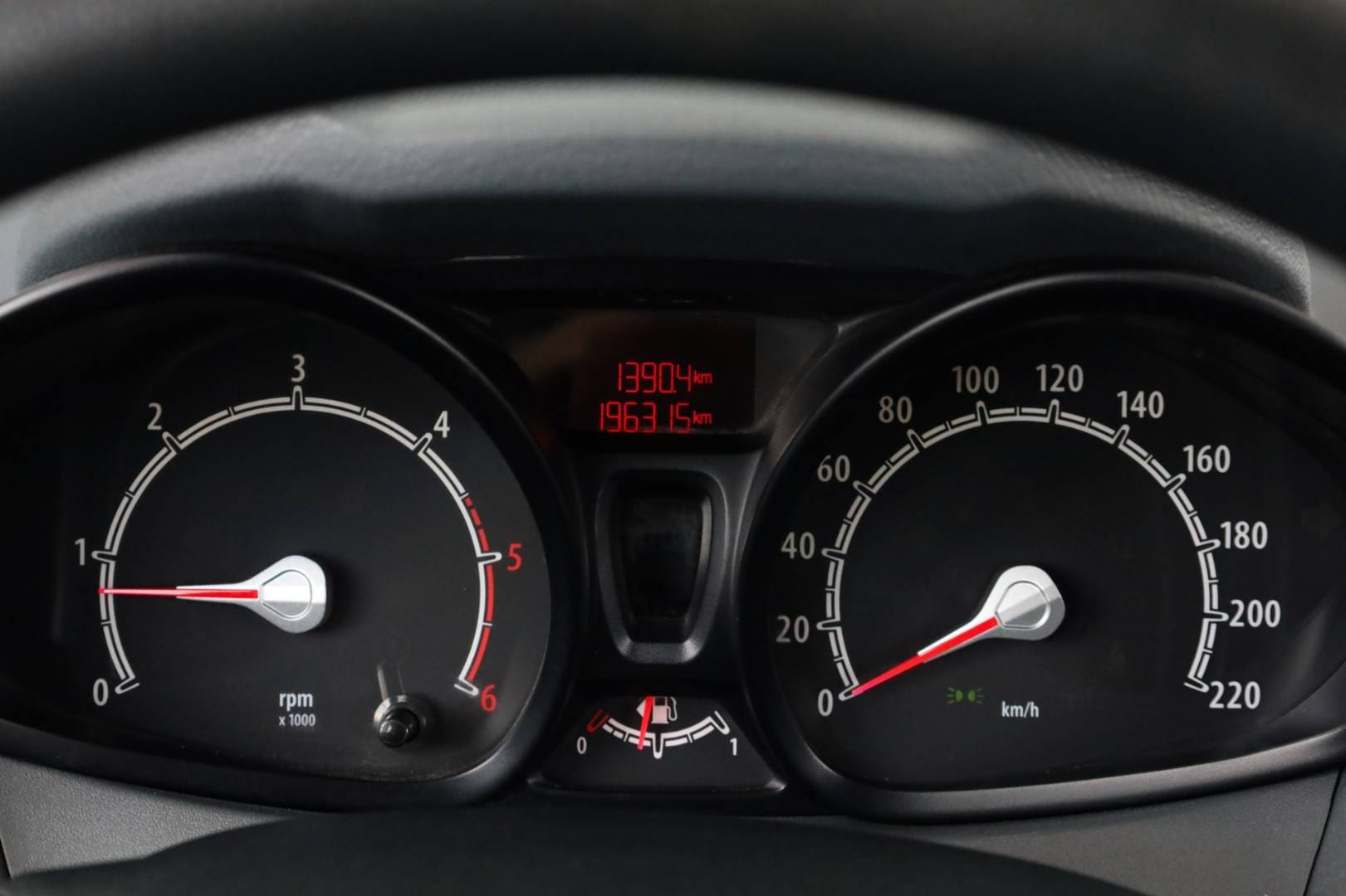 Ford-Fiesta-16-TDCi-Duratorq-Trend-19