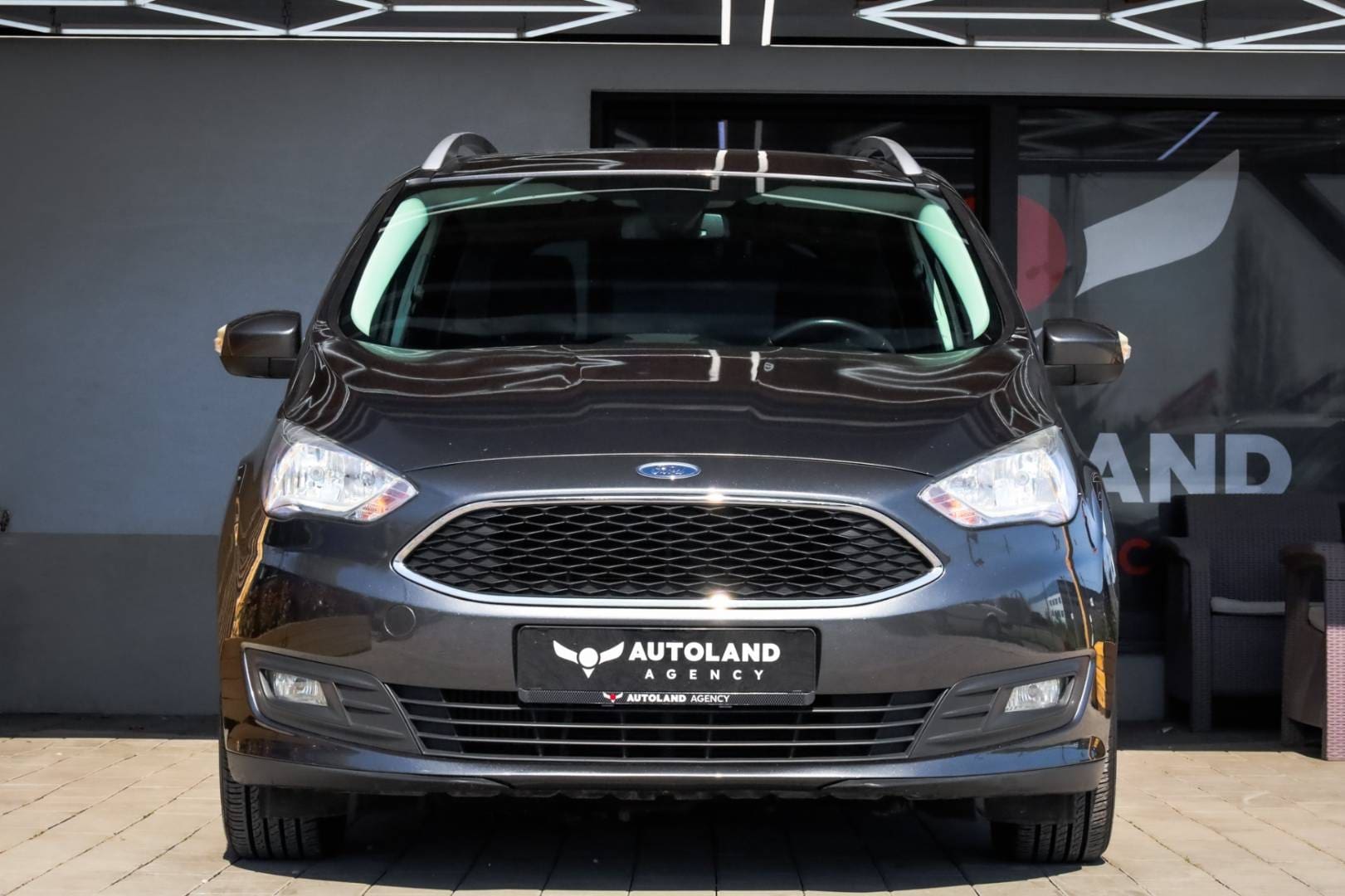 Ford-Grand-C-Max-15-TDCi-120k-Business-2