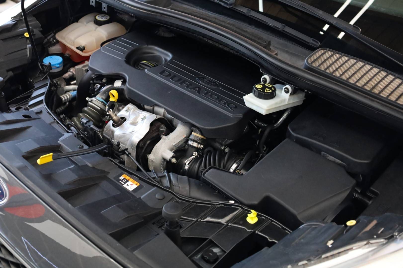 Ford-Grand-C-Max-15-TDCi-120k-Business-47