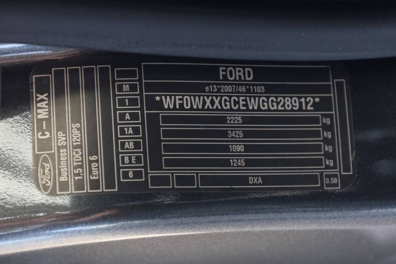 Ford-Grand-C-Max-15-TDCi-120k-Business-49