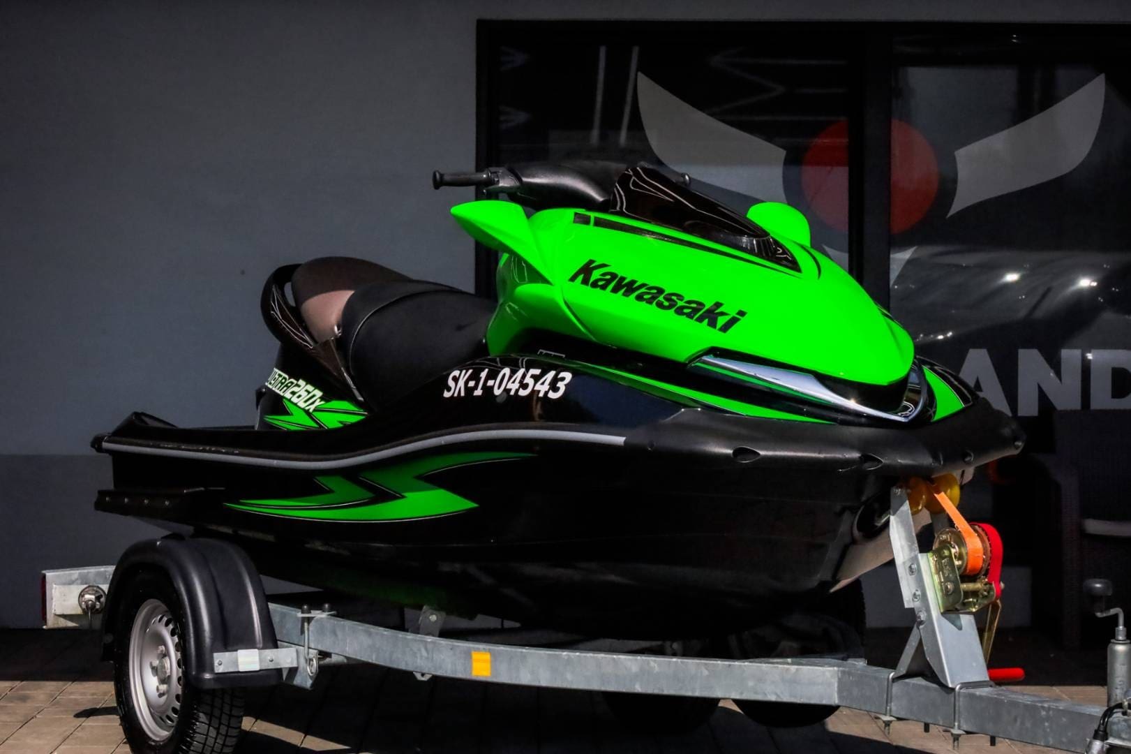 Kawasaki-Ultra-260-LX-2