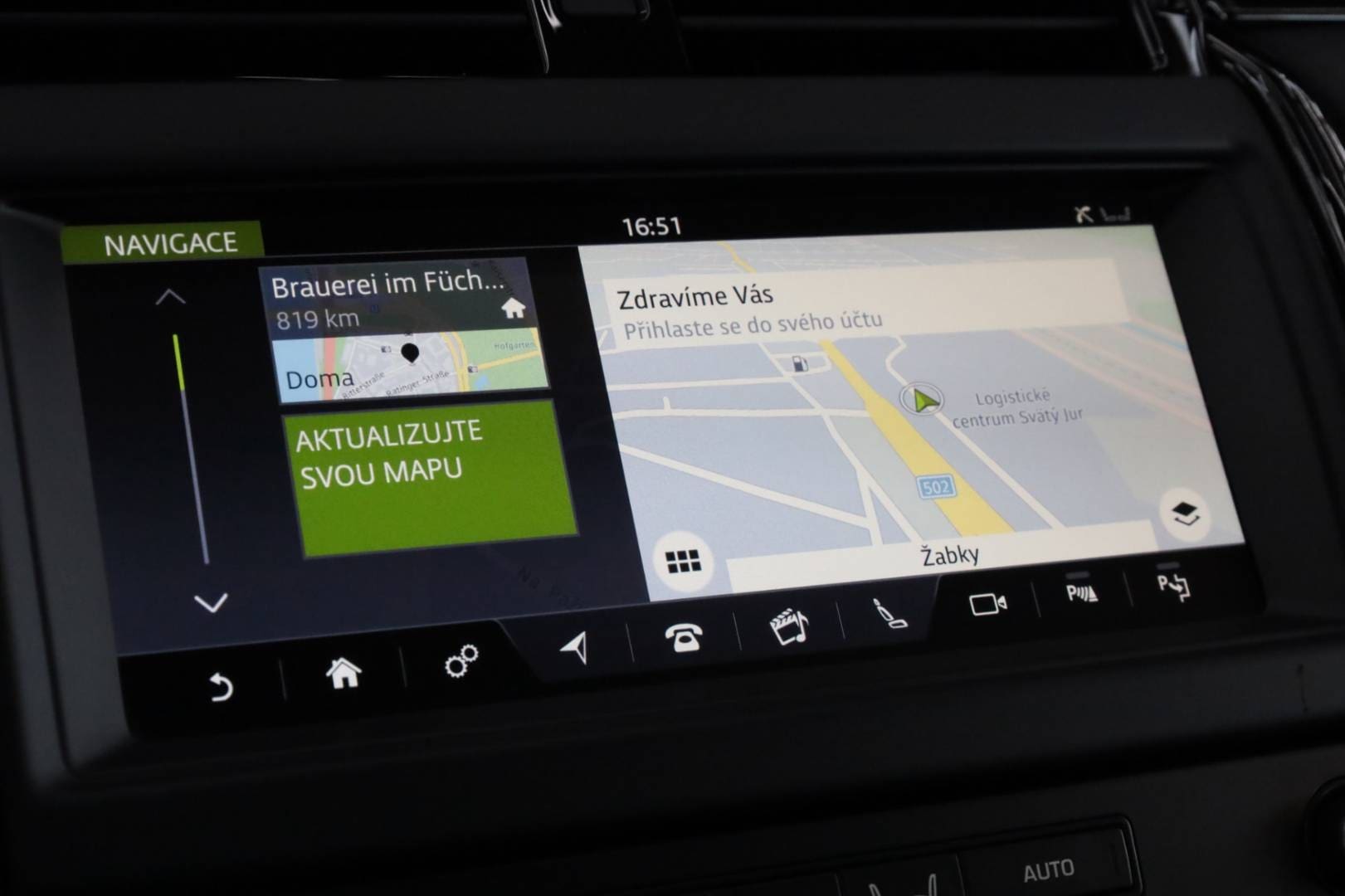Land-Rover-Discovery-30D-SDV6-306k-HSE-Luxury-AWD-AT-25