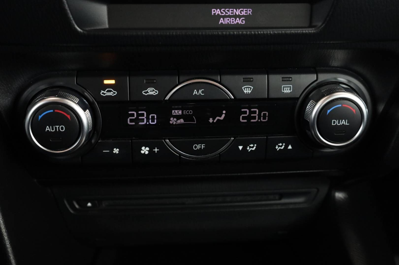 Mazda-3-20-Skyactiv-G120-Challenge-30