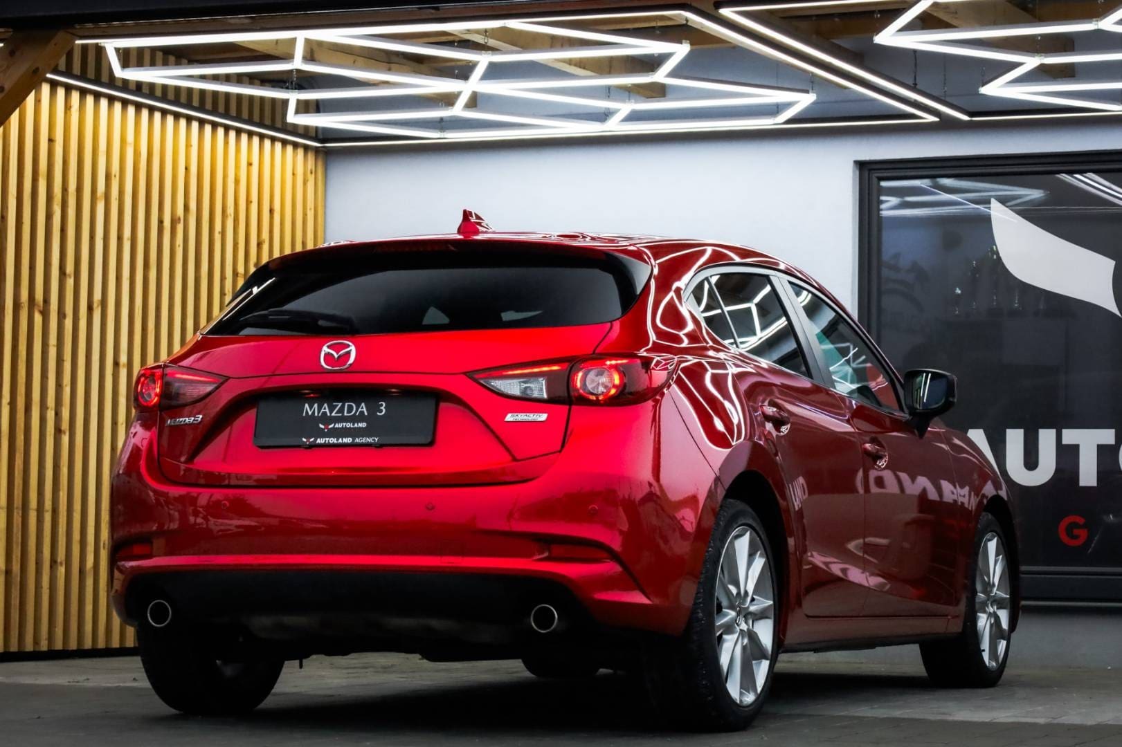 Mazda-3-20-Skyactiv-G120-Revolution-AT-5