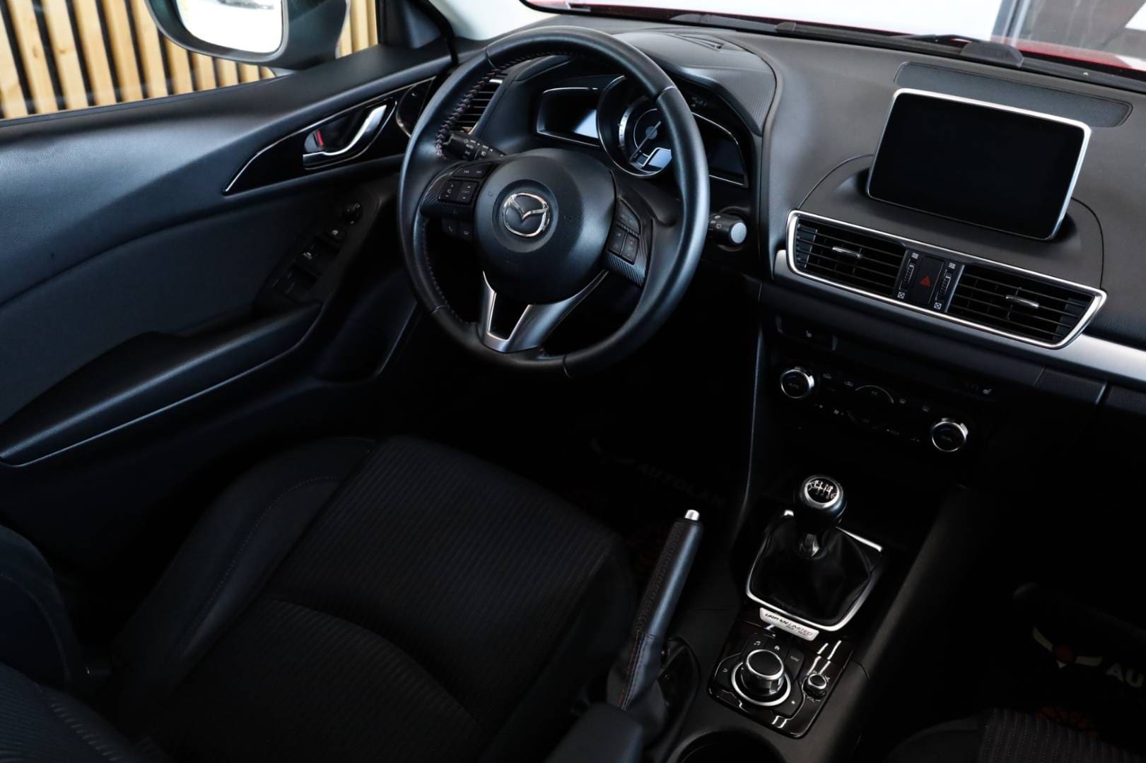 Mazda-3-20-Skyactiv-G120-Urban-Limited-11491500-14