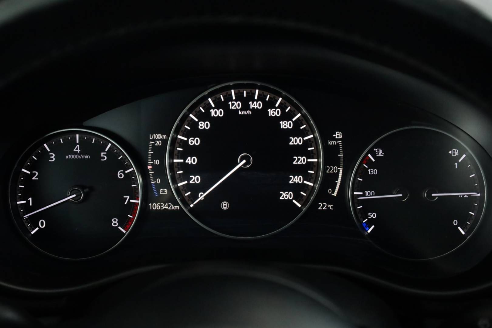 Mazda-3-20-Skyactiv-G122-21