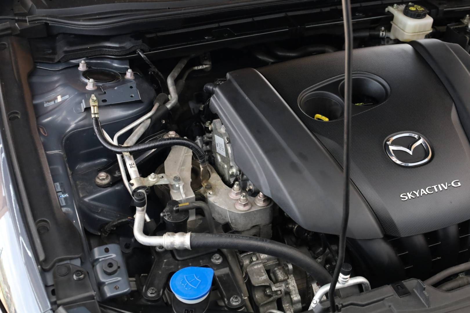 Mazda-3-20-Skyactiv-G122-45