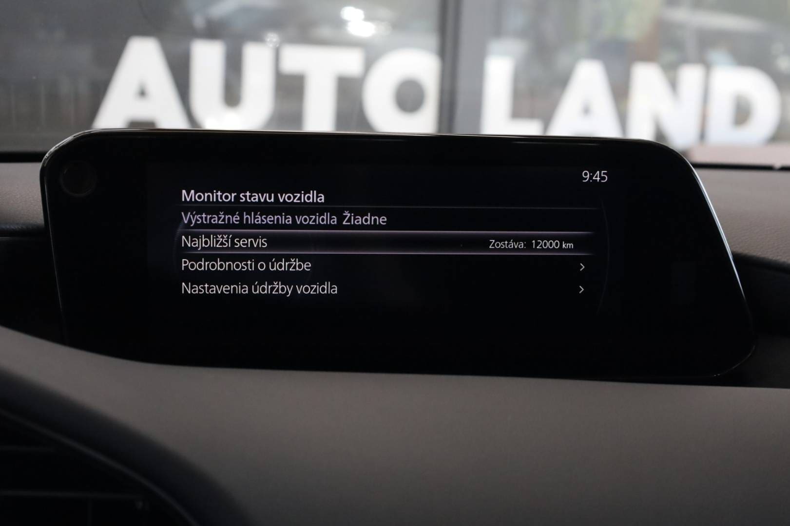 Mazda-3-20-Skyactiv-X180-GT-PlusStyleSoundSafetyLuxury-AT-AWD-31