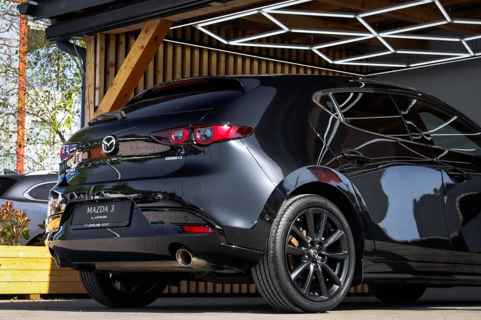 Mazda-3-20-Skyactiv-X180-GT-PlusStyleSoundSafetyLuxury-AT-AWD-61