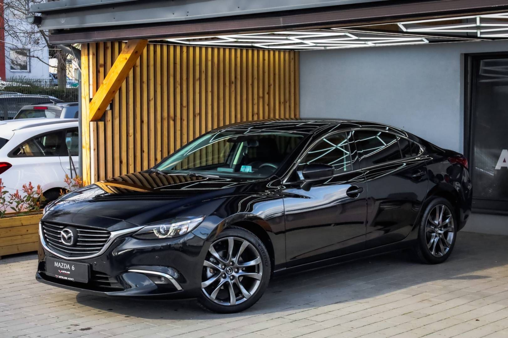 Mazda-6-20-Skyactiv-G-Revolution-1