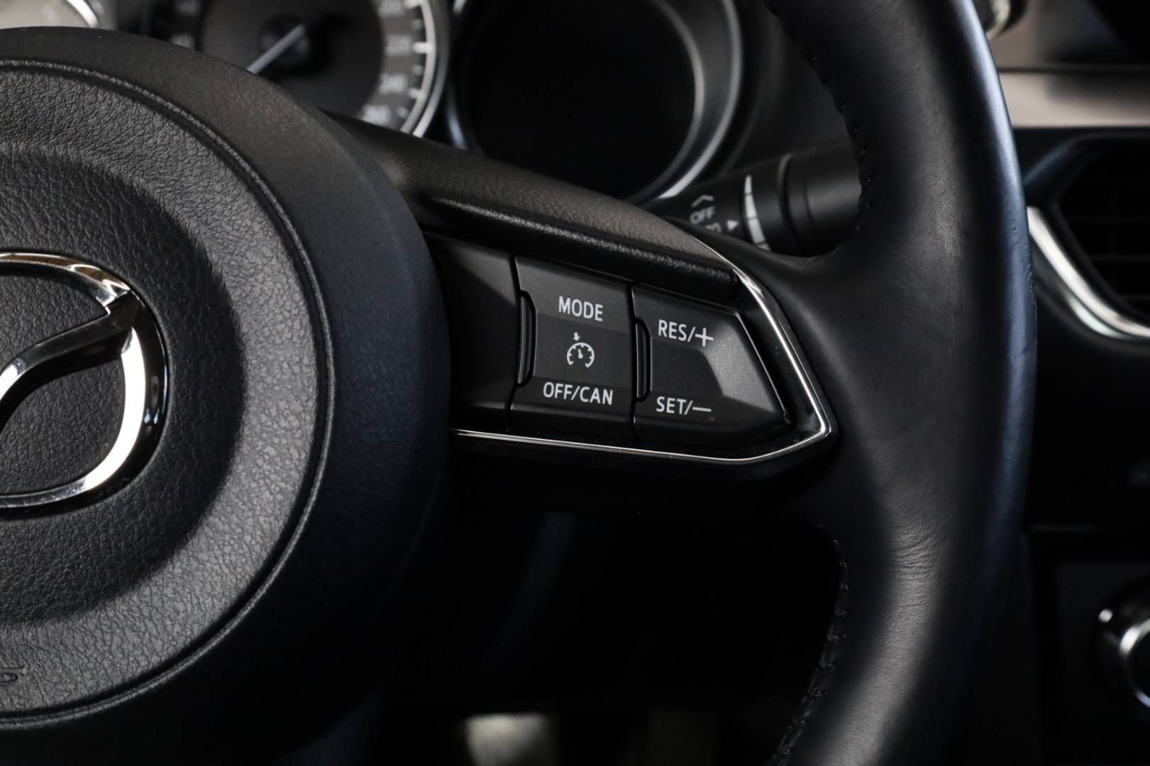 Mazda-6-20-Skyactiv-G-Revolution-18