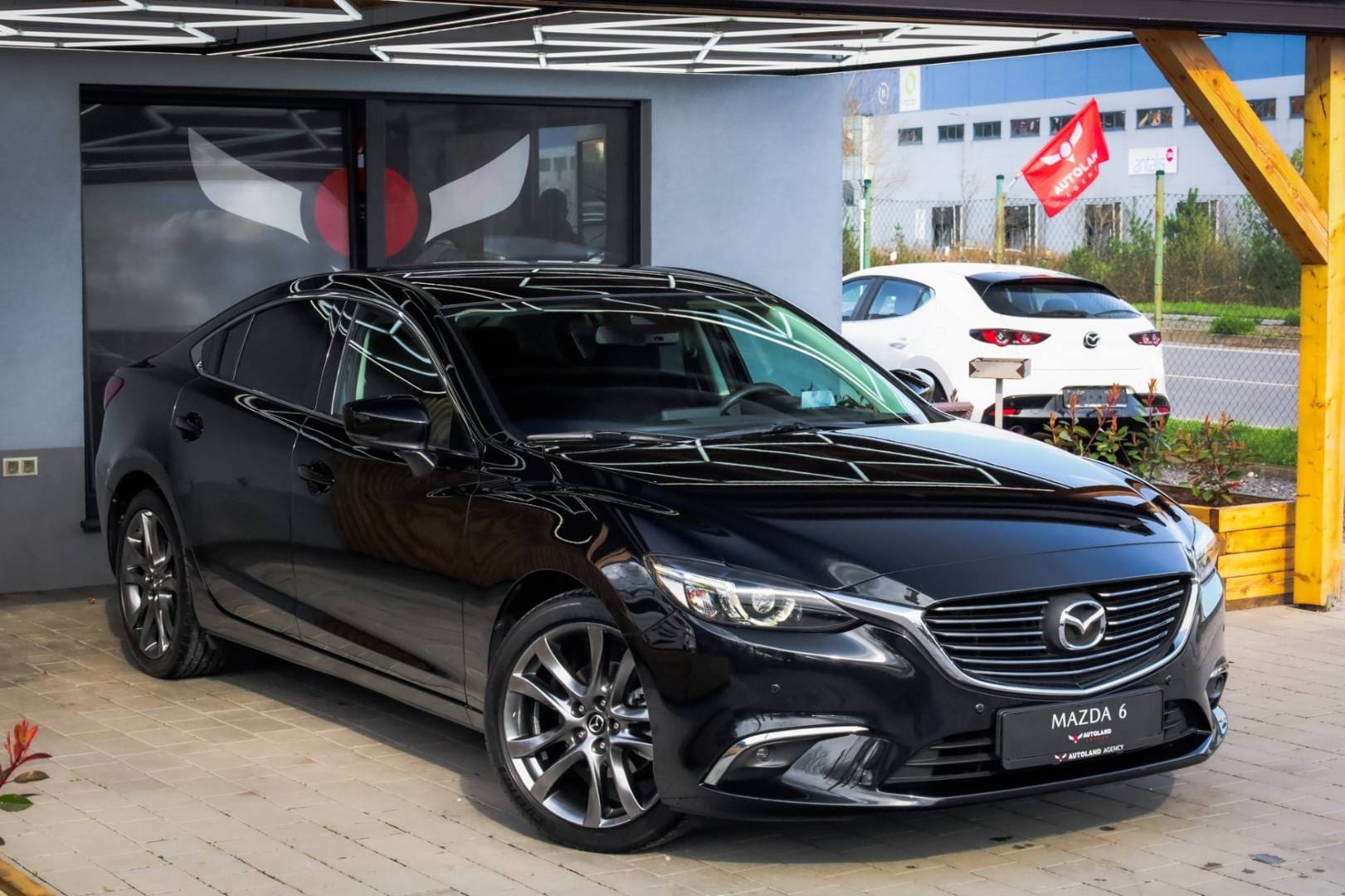 Mazda-6-20-Skyactiv-G-Revolution-4