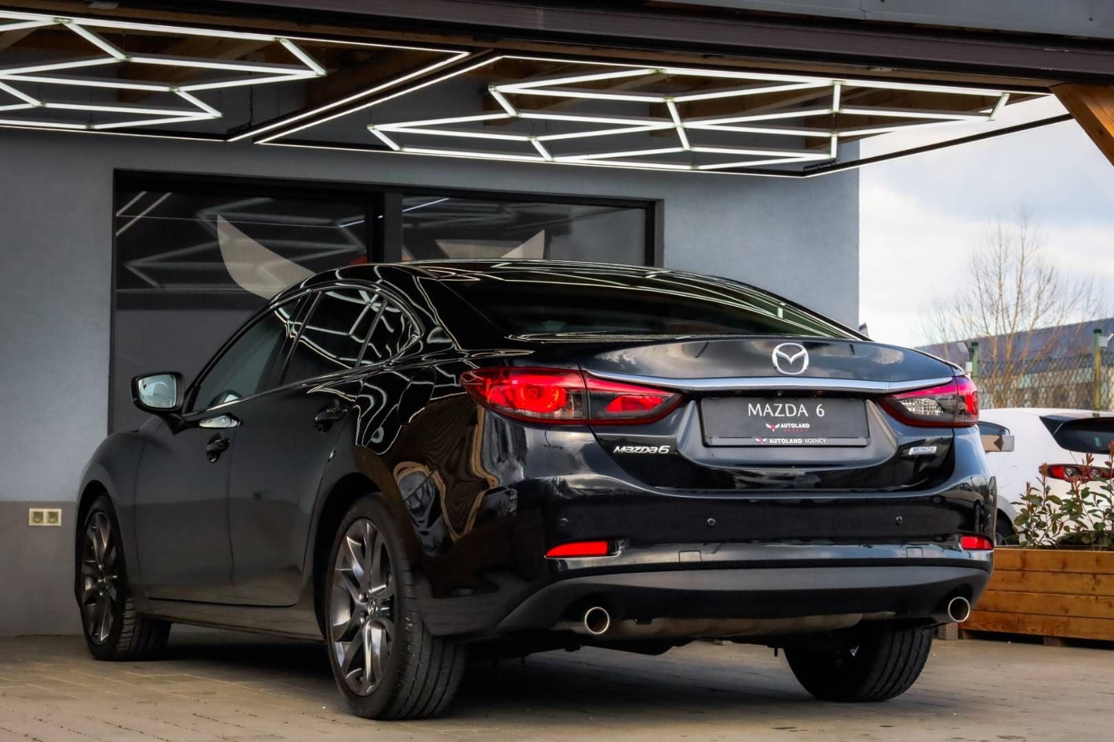 Mazda-6-20-Skyactiv-G-Revolution-8