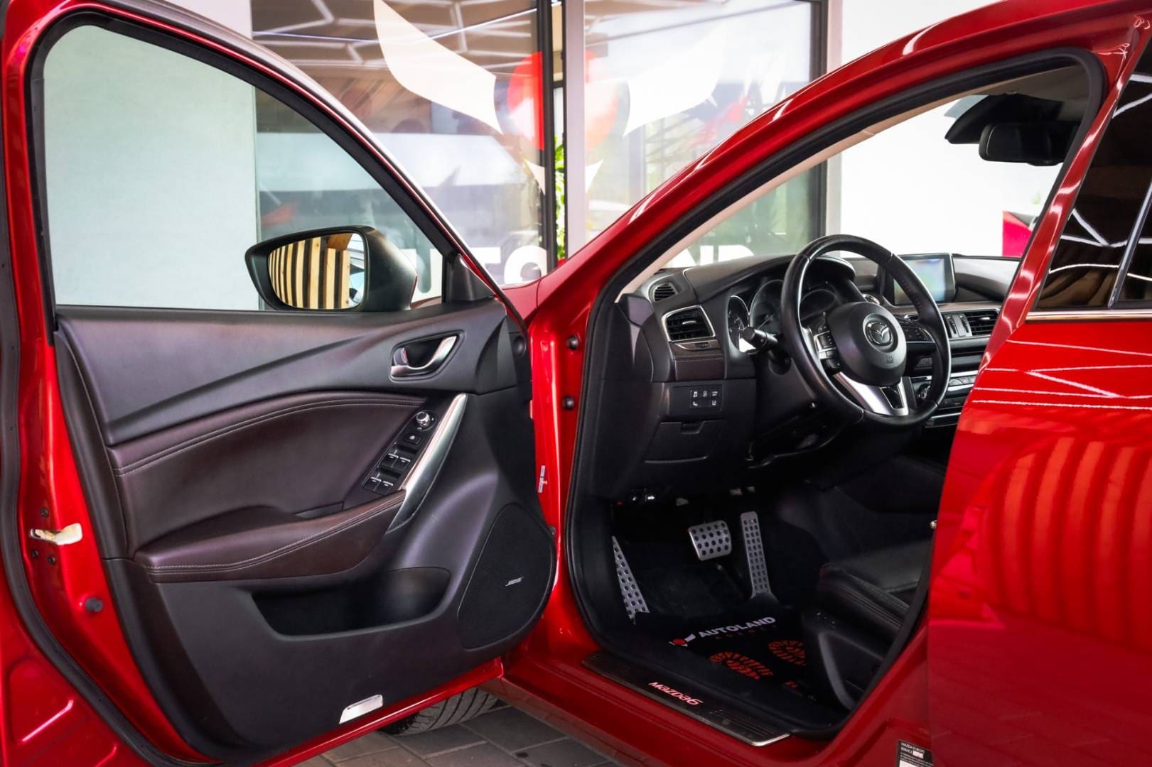 Mazda-6-25-Skyactiv-G-Revolution-TOP-AT-10