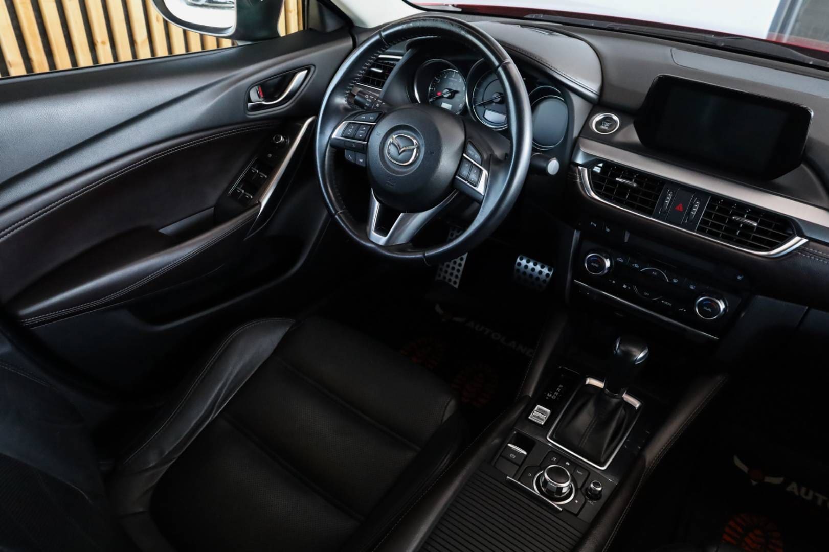 Mazda-6-25-Skyactiv-G-Revolution-TOP-AT-14