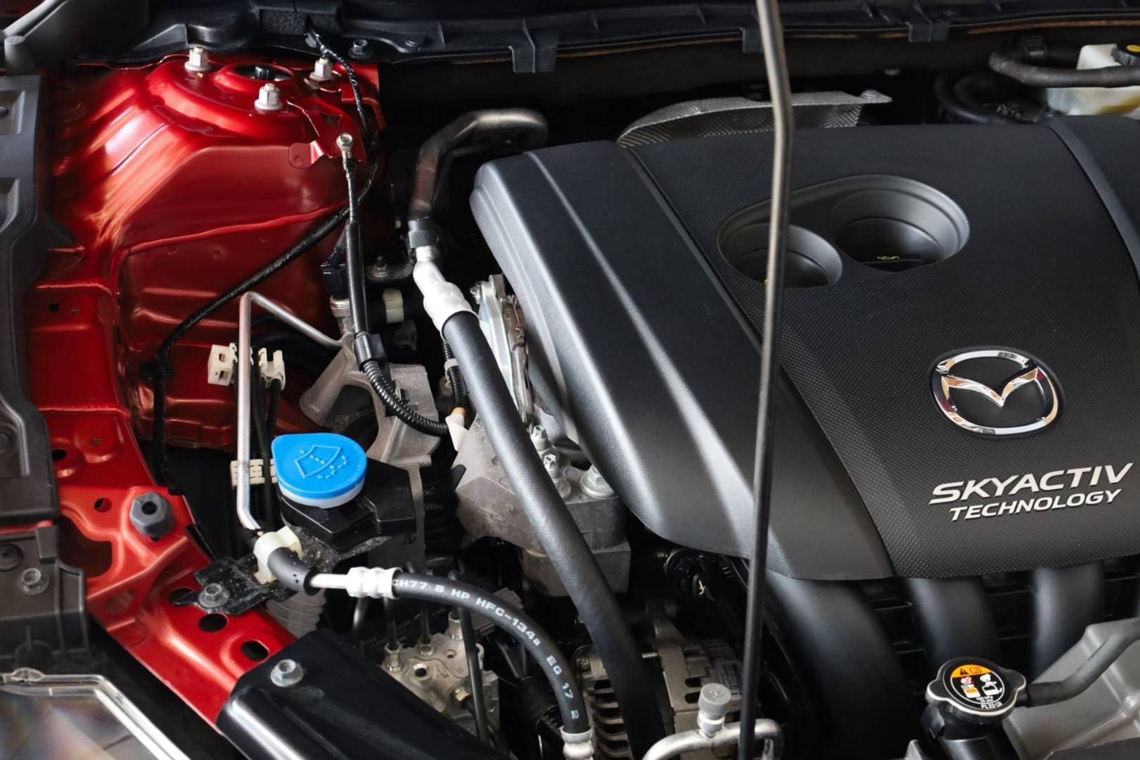 Mazda-6-25-Skyactiv-G-Revolution-TOP-AT-51