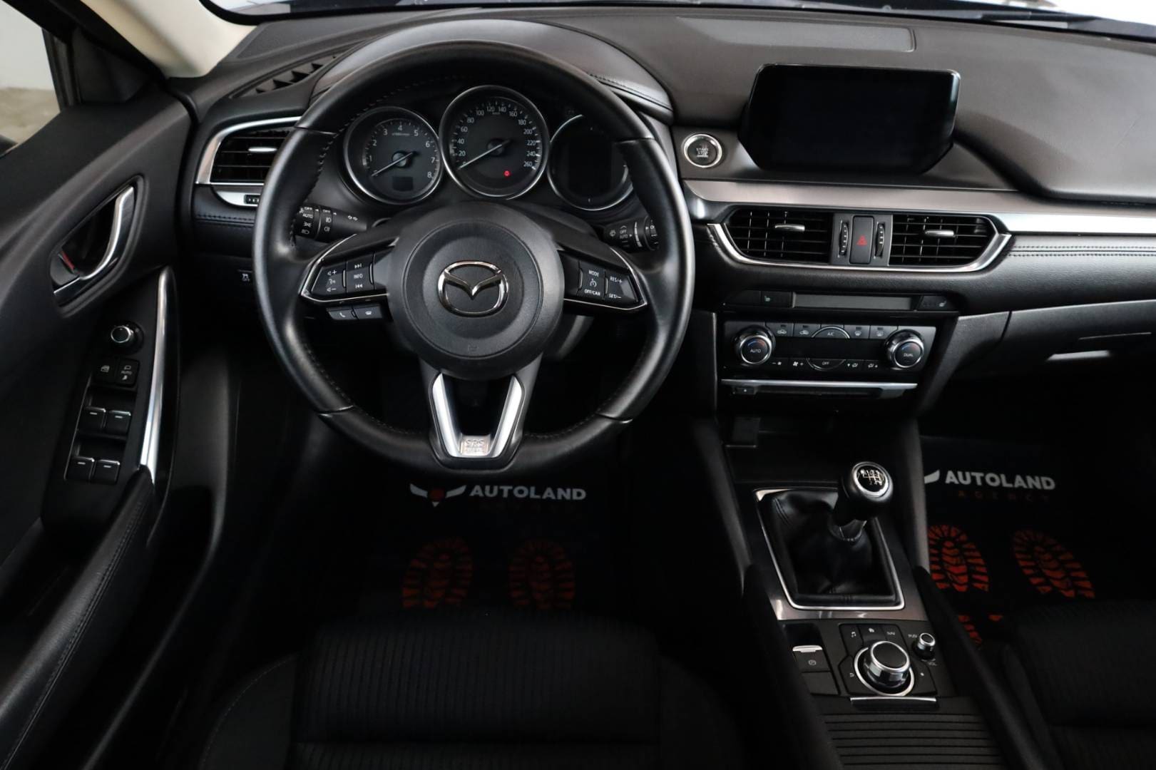 Mazda-6-Combi-Wagon-20-Skyactiv-G-Attraction-15
