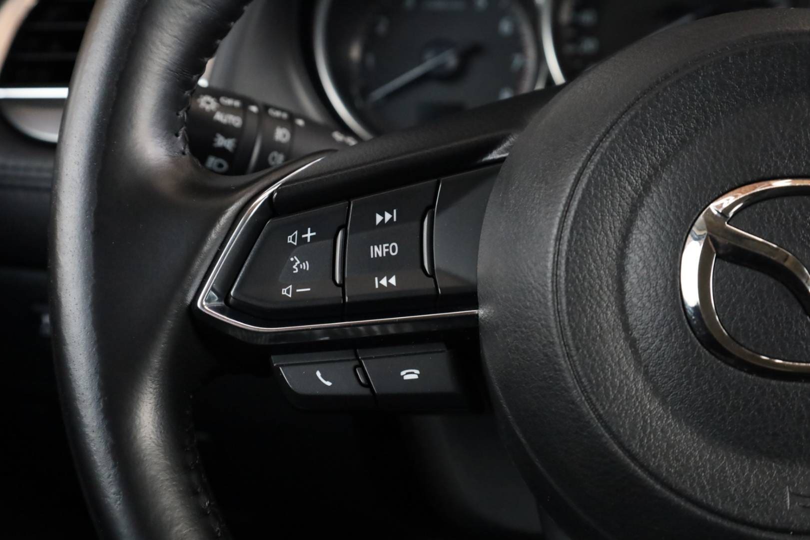 Mazda-6-Combi-Wagon-20-Skyactiv-G-Attraction-17