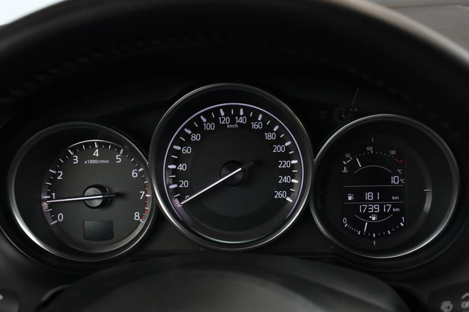 Mazda-6-Combi-Wagon-20-Skyactiv-G-Attraction-21